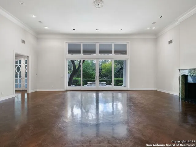 100 Tomahawk Trail San Antonio, TX 78232