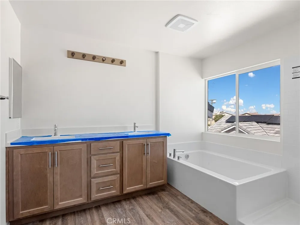 11782 Sebastian Drive Adelanto, CA 92301