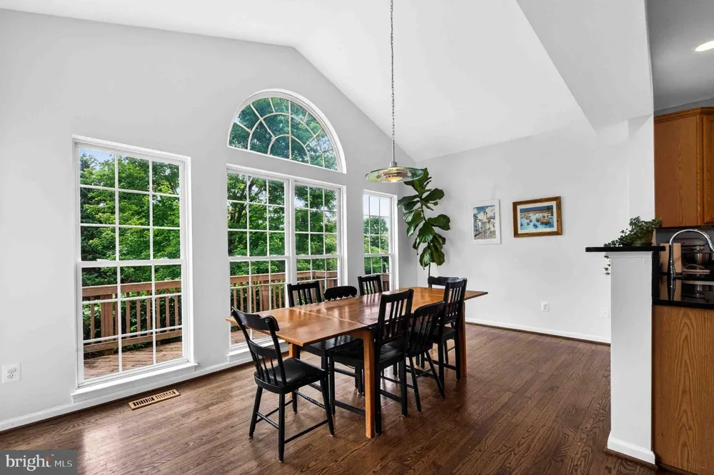 235 CANNON WAY Warrenton, VA 20186