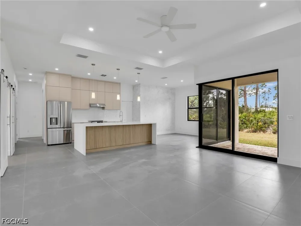 Carnegie Avenue Englewood, FL 34224