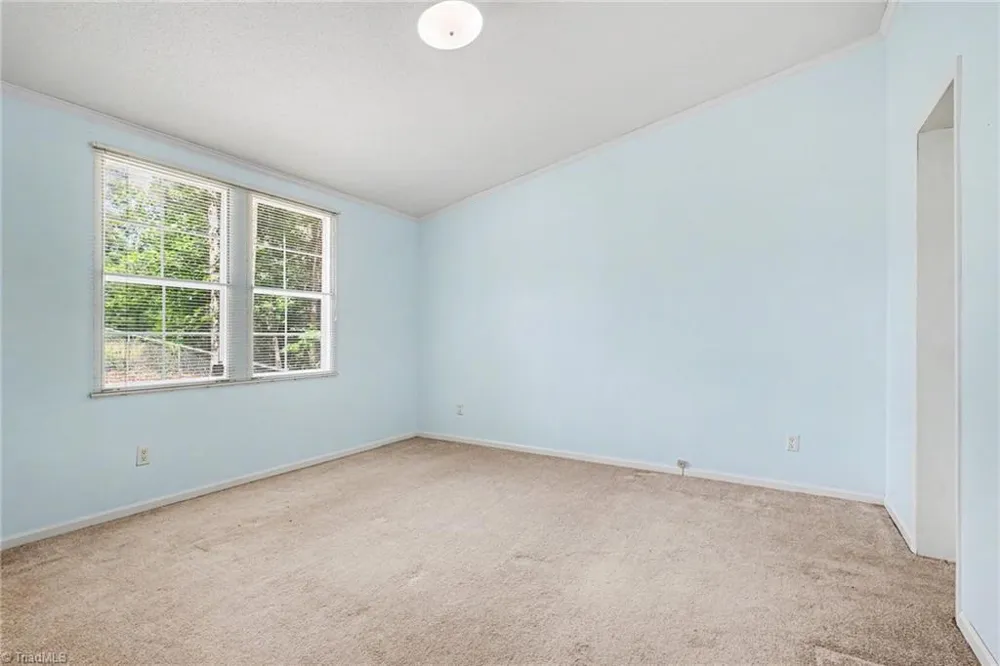 194 Pinehaven Drive New London, NC 28127