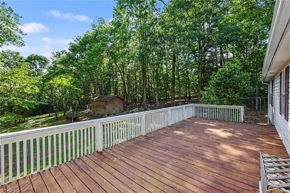 194 Pinehaven Drive New London, NC 28127