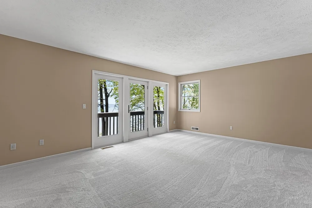 17744 Smokey Hollow Road Peninsula Township, MI 49686