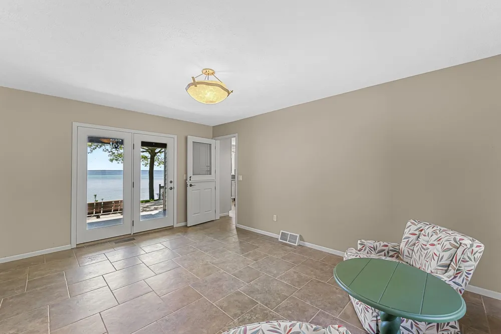 17744 Smokey Hollow Road Peninsula Township, MI 49686