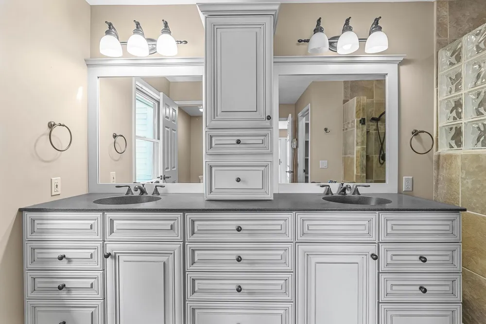 17744 Smokey Hollow Road Peninsula Township, MI 49686