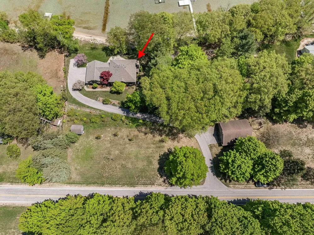 17744 Smokey Hollow Road Peninsula Township, MI 49686
