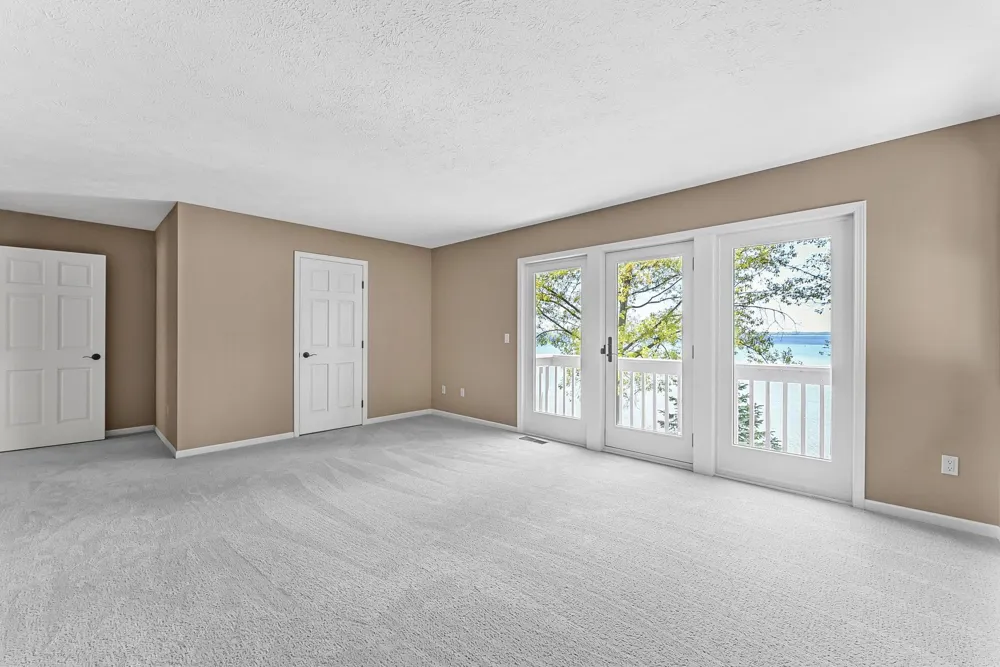 17744 Smokey Hollow Road Peninsula Township, MI 49686