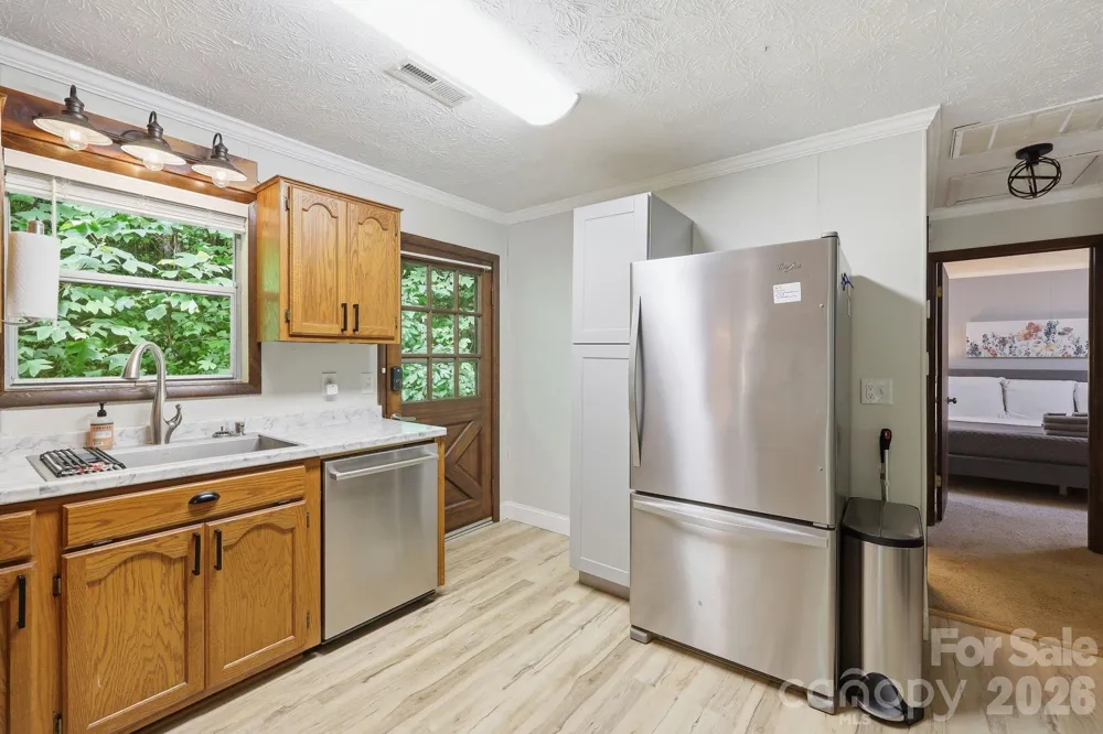 182 Saw Branch Road Candler, NC 28715