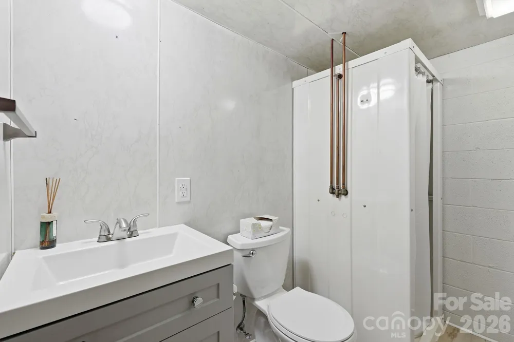 182 Saw Branch Road Candler, NC 28715