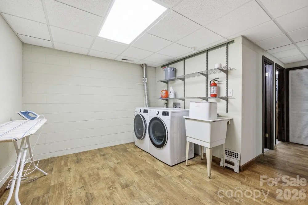 182 Saw Branch Road Candler, NC 28715