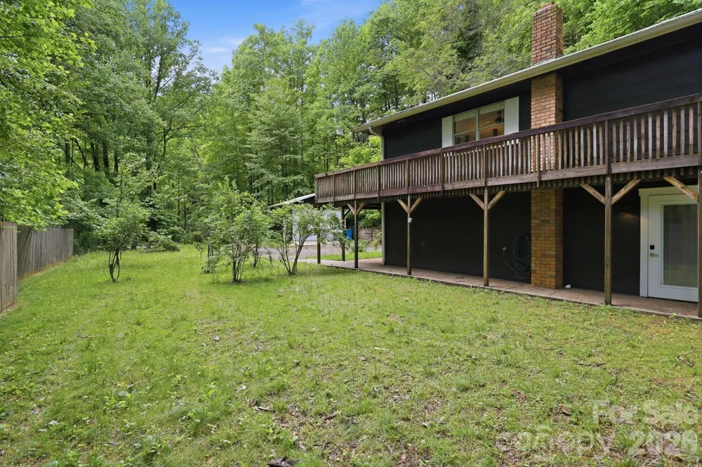 182 Saw Branch Road Candler, NC 28715