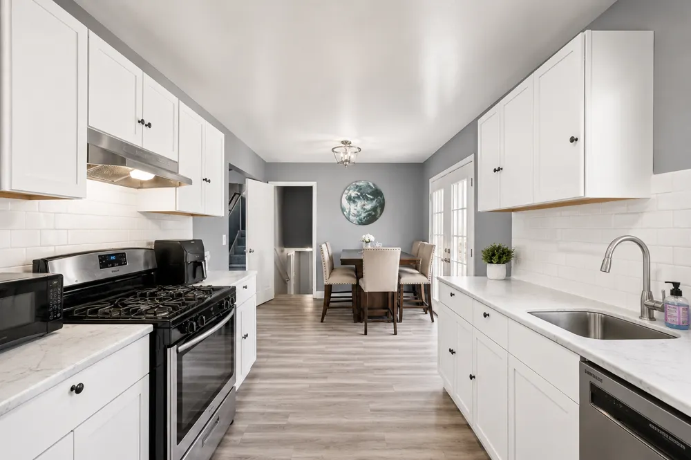 7700 Sierra Parkway Brooklyn Park, MN 55444