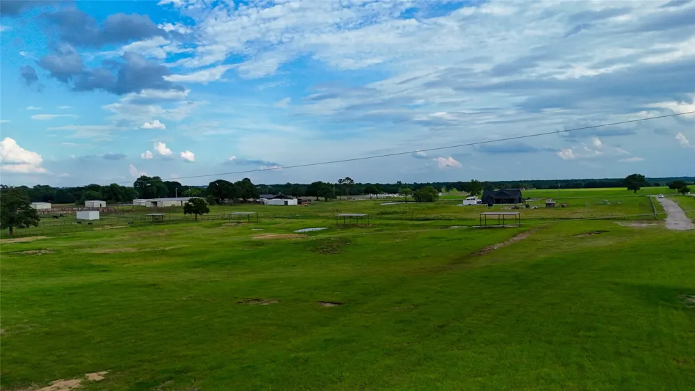 1160 Doss Road Millsap, TX 76066