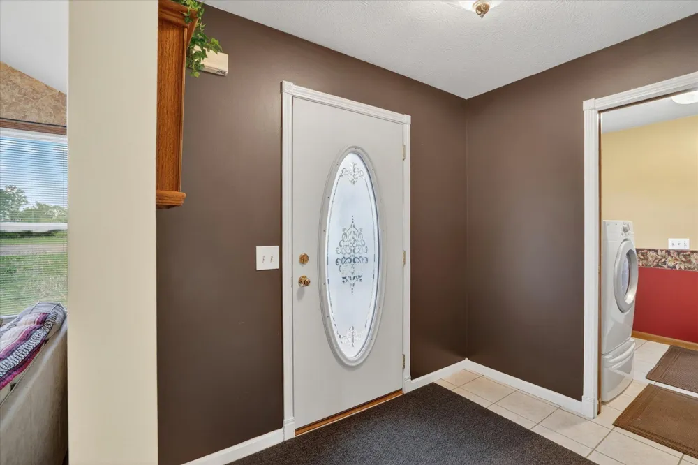 5569 S Corey Road Perry, MI 48872