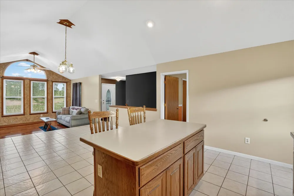 5569 S Corey Road Perry, MI 48872