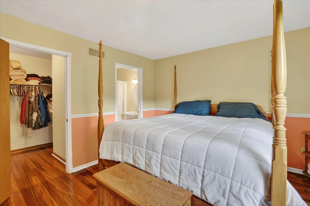 5569 S Corey Road Perry, MI 48872
