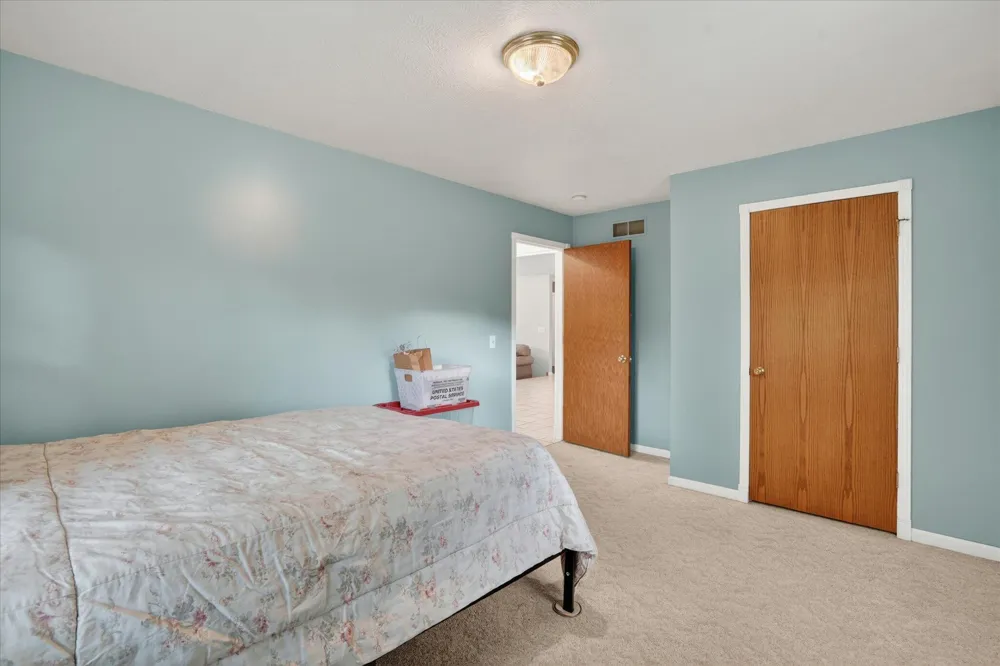 5569 S Corey Road Perry, MI 48872