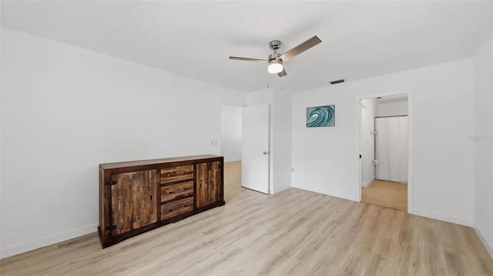 6050 28TH STREET W Bradenton, FL 34207