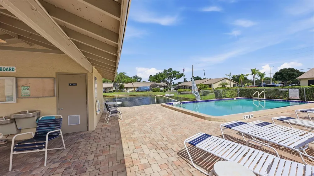 6050 28TH STREET W Bradenton, FL 34207