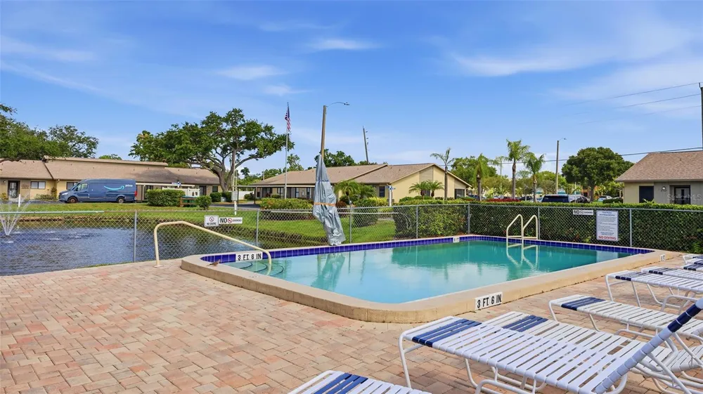 6050 28TH STREET W Bradenton, FL 34207