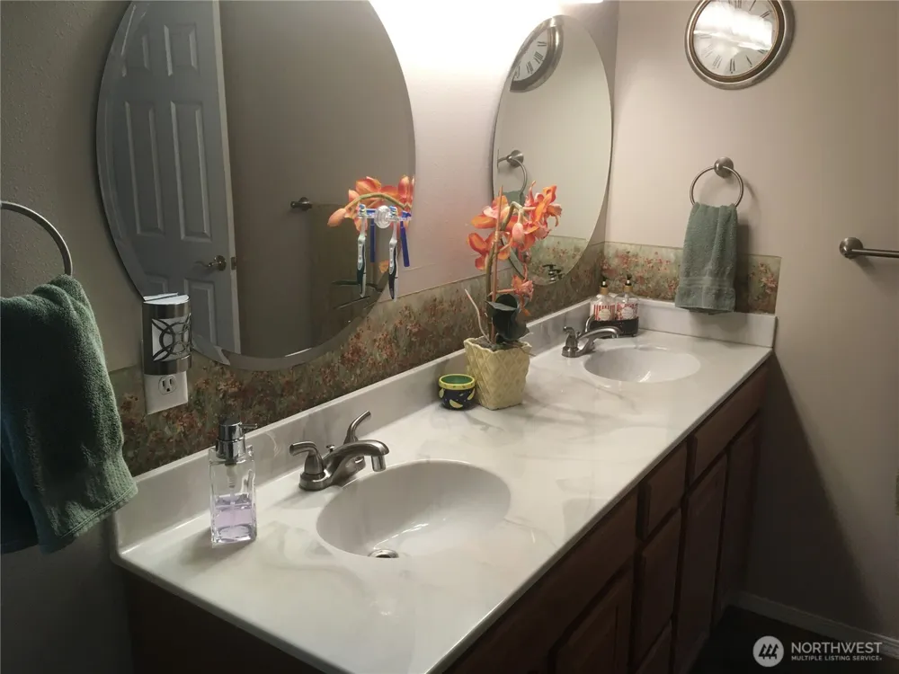 12465 Chumstick Highway Leavenworth, WA 98826