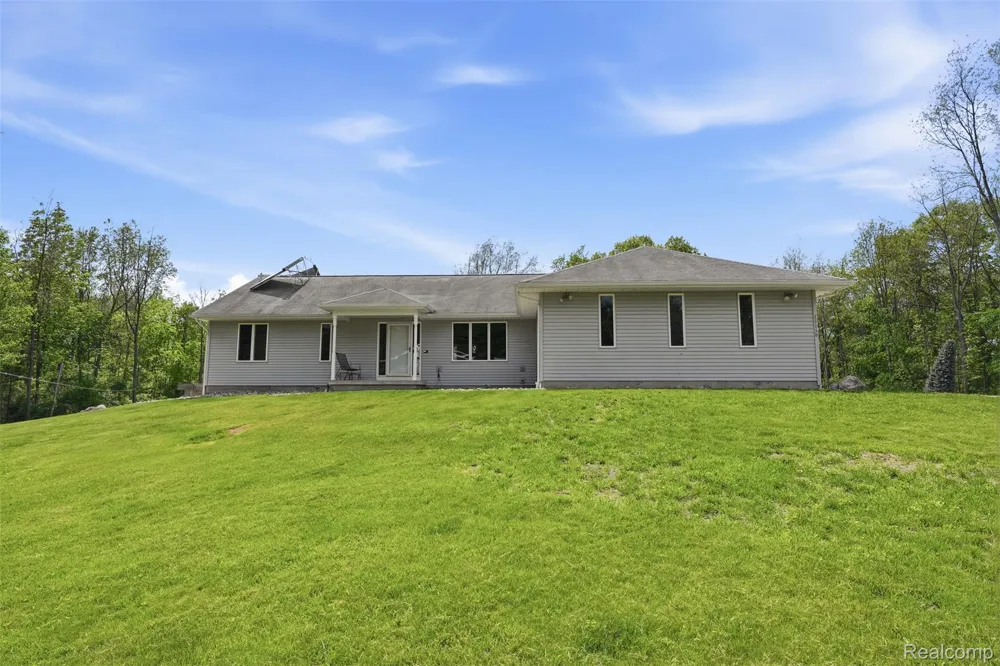 13158 Wood Road Dewitt Charter Township, MI 48808