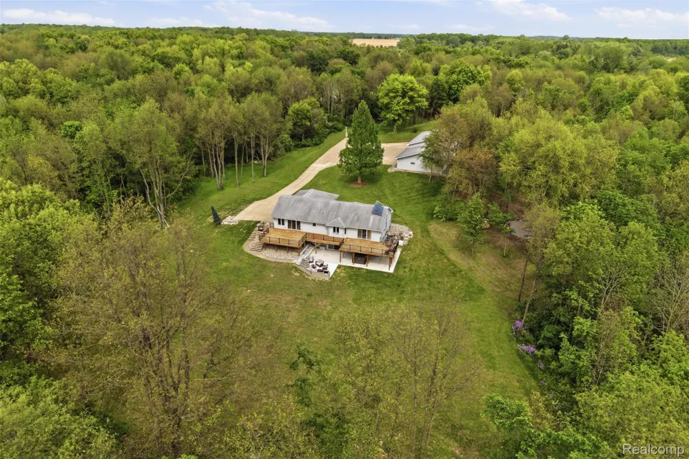 13158 Wood Road Dewitt Charter Township, MI 48808