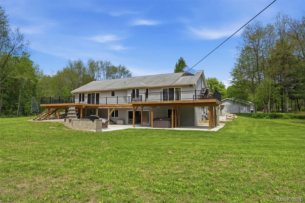 13158 Wood Road Dewitt Charter Township, MI 48808
