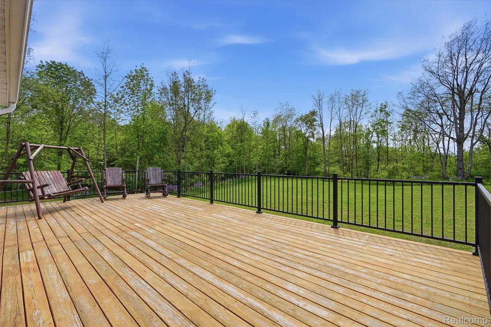 13158 Wood Road Dewitt Charter Township, MI 48808