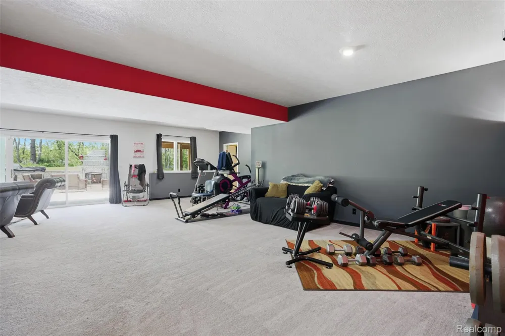 13158 Wood Road Dewitt Charter Township, MI 48808