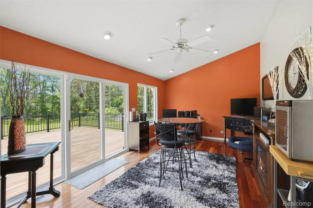 13158 Wood Road Dewitt Charter Township, MI 48808