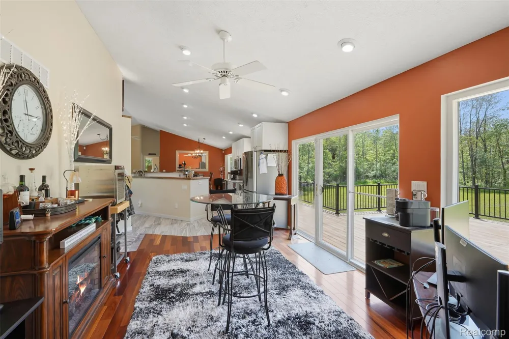 13158 Wood Road Dewitt Charter Township, MI 48808