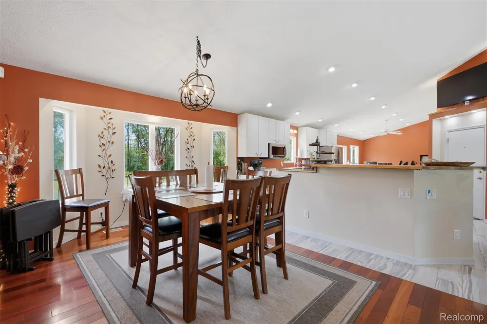 13158 Wood Road Dewitt Charter Township, MI 48808