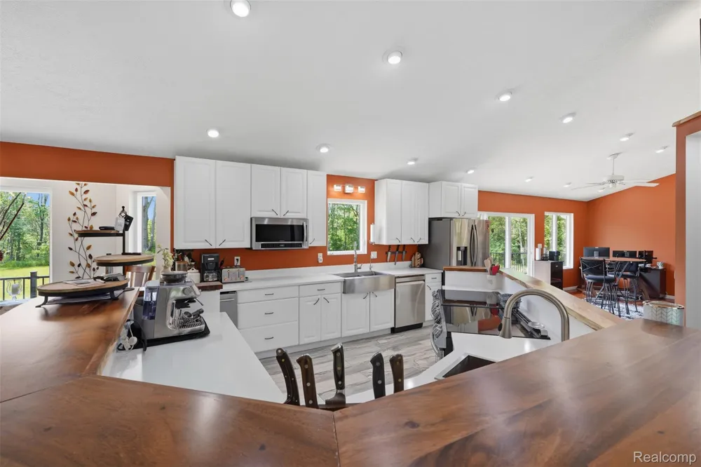 13158 Wood Road Dewitt Charter Township, MI 48808
