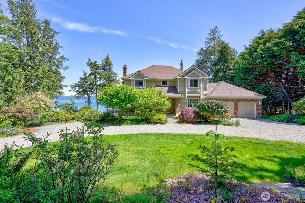 252 Jansen Road Nordland, WA 98358