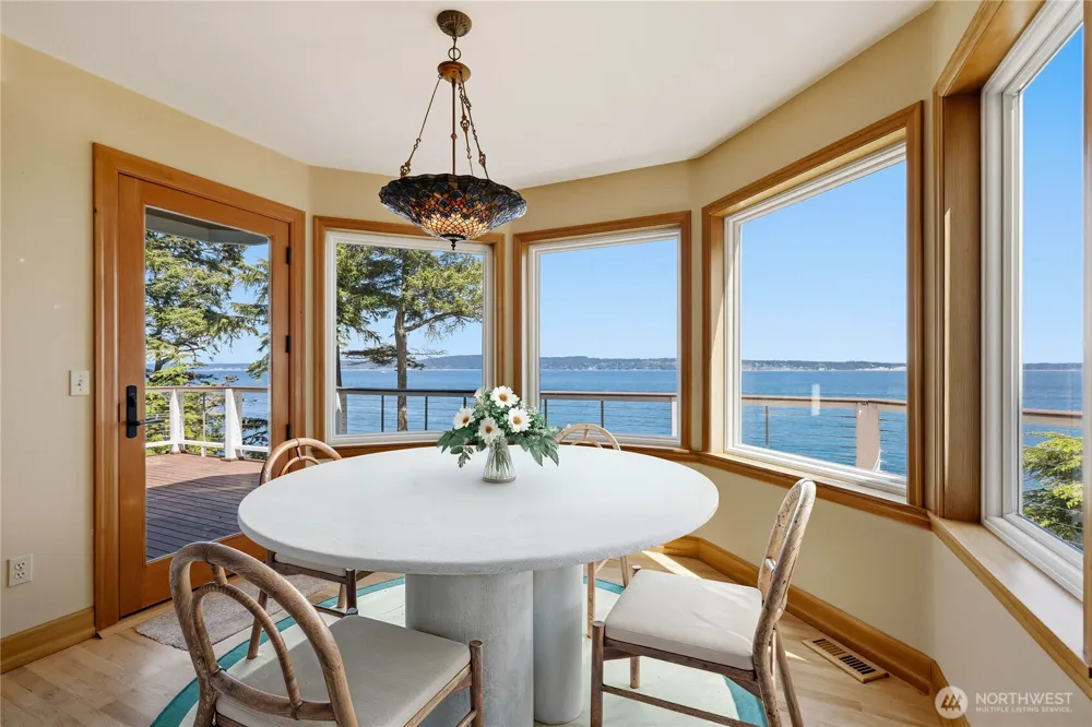 252 Jansen Road Nordland, WA 98358