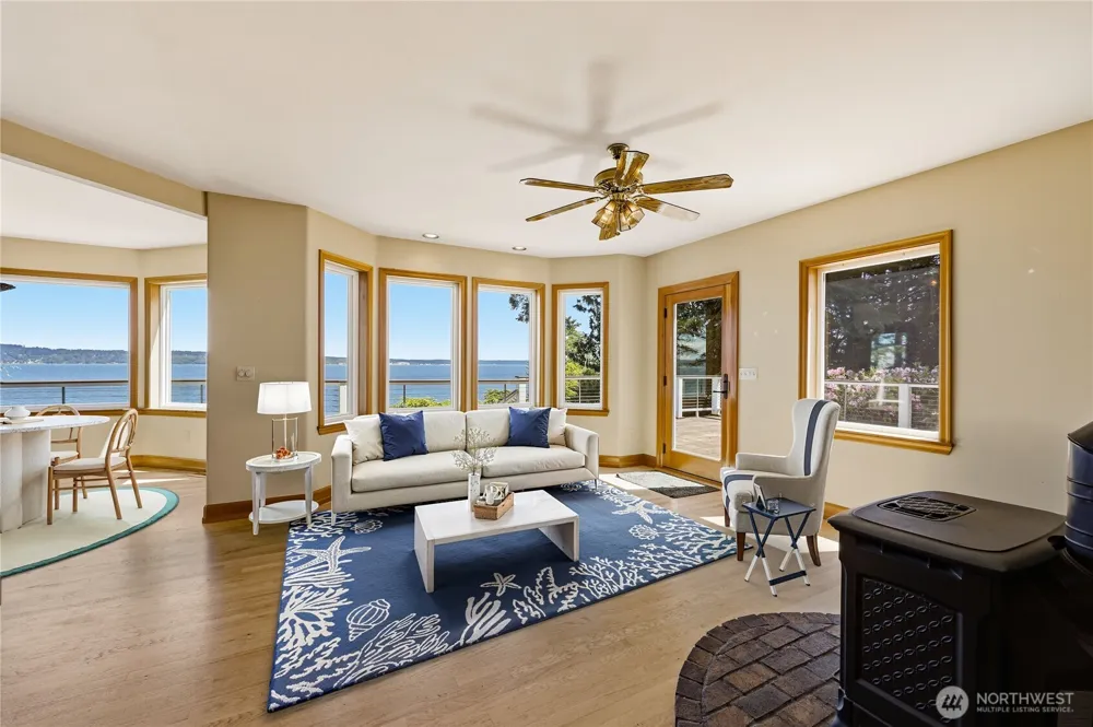 252 Jansen Road Nordland, WA 98358