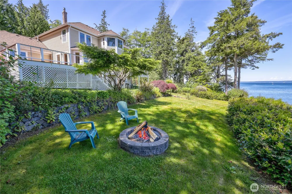252 Jansen Road Nordland, WA 98358