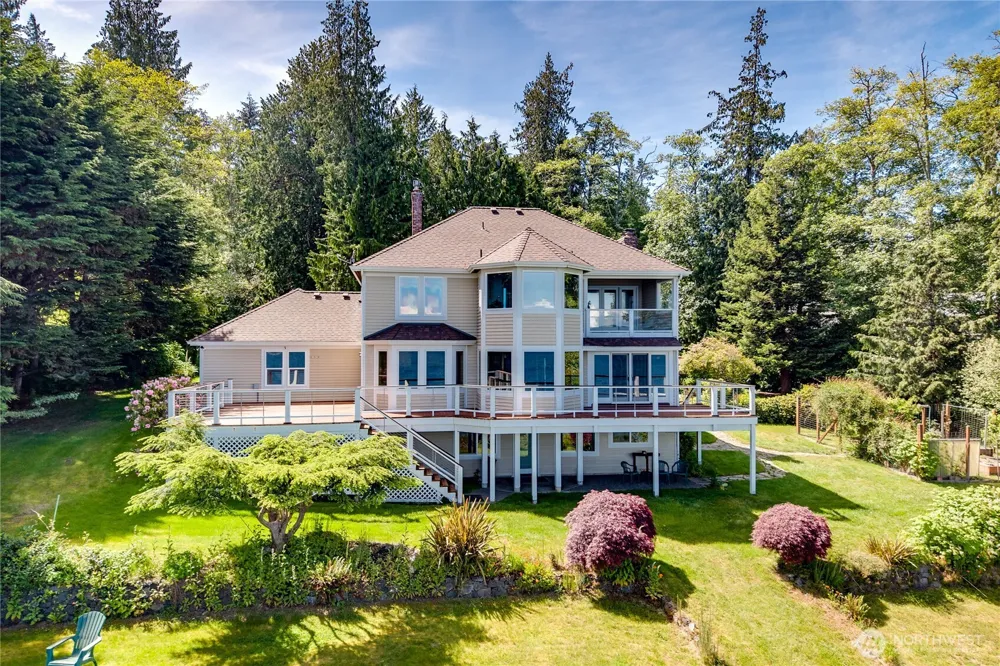 252 Jansen Road Nordland, WA 98358