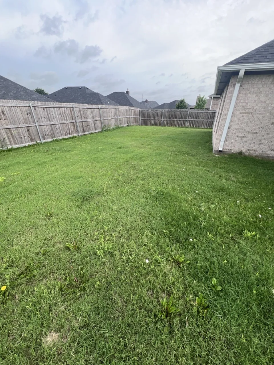 2716 Ginger Court Sherman, TX 75092