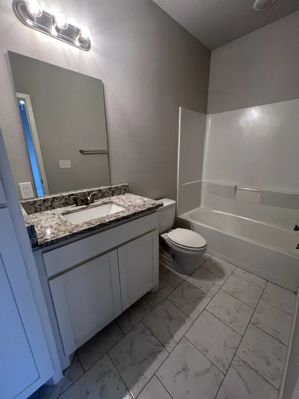 2716 Ginger Court Sherman, TX 75092