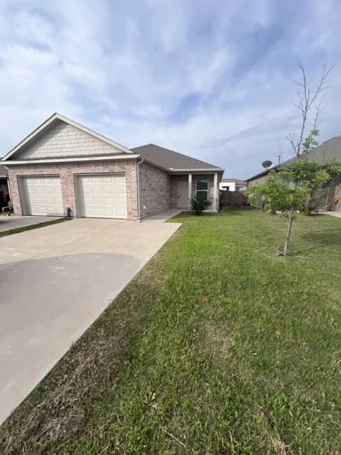 2716 Ginger Court