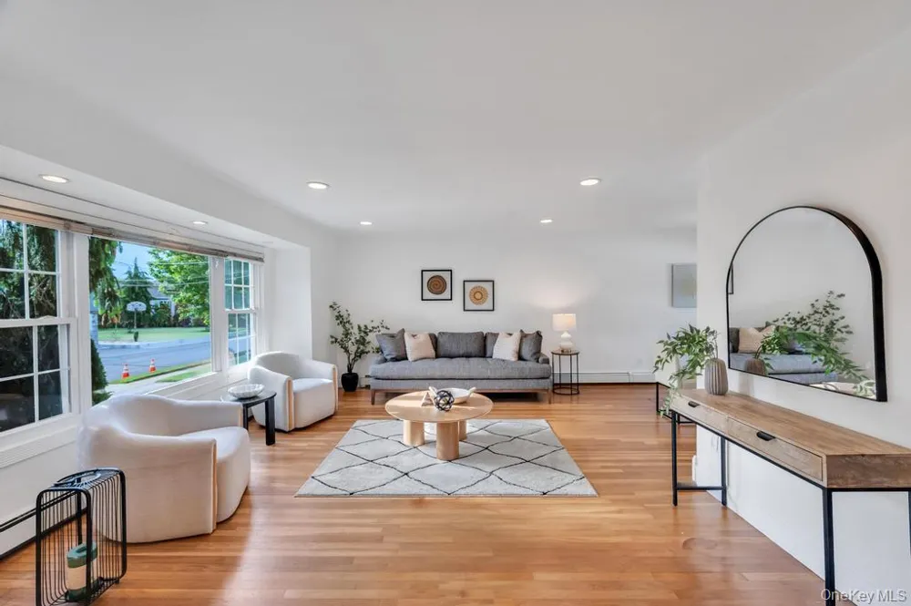 2297 Arby Court Wantagh, NY 11793