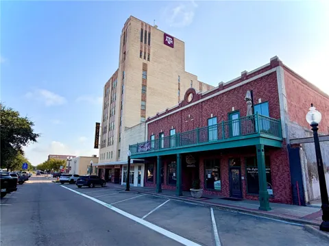 211 N. Main Street #22