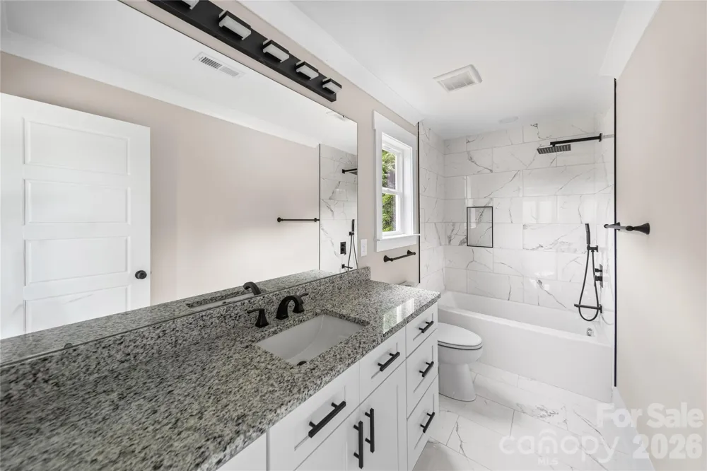 906 Dewey Street Badin, NC 28009
