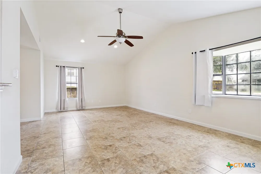 603 Oak Park Dr Drive Boerne, TX 78006