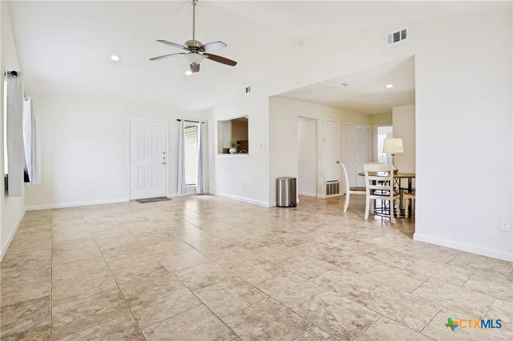 603 Oak Park Dr Drive Boerne, TX 78006