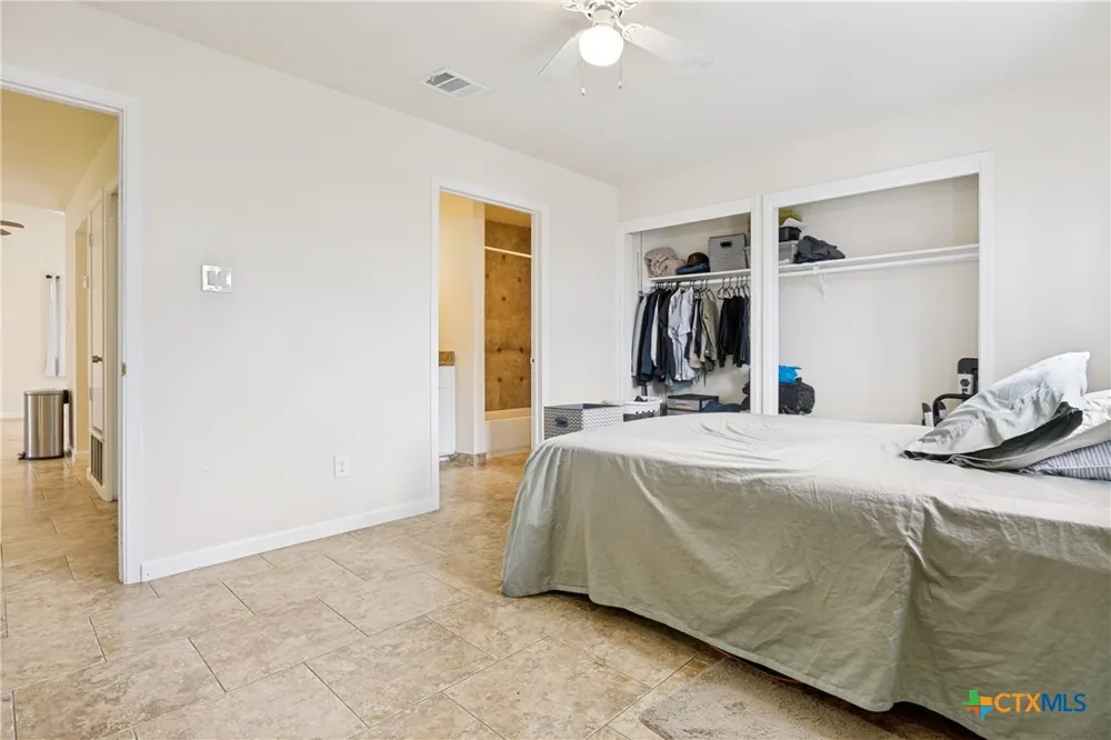 603 Oak Park Dr Drive Boerne, TX 78006