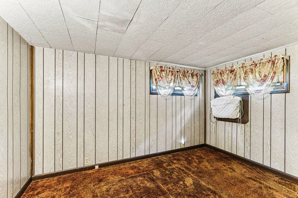 325 W Chicago Road Batavia Township, MI 49036