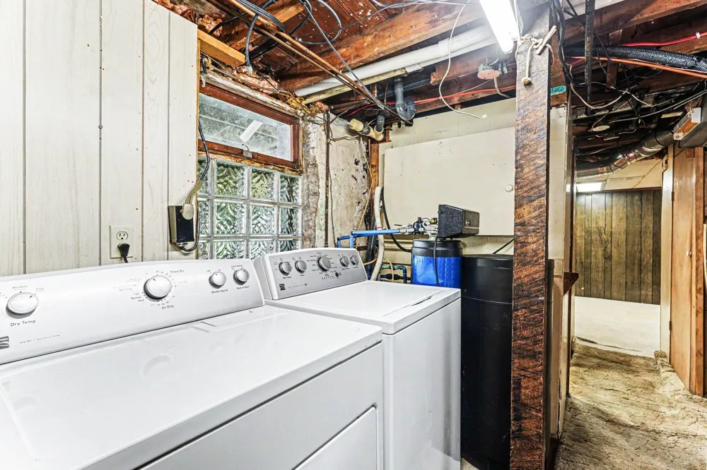 325 W Chicago Road Batavia Township, MI 49036